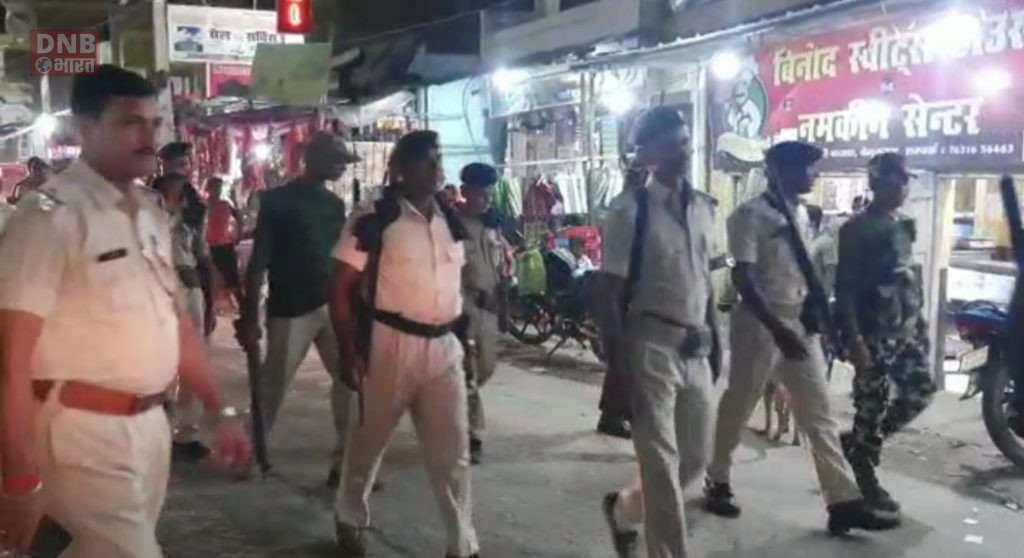 शांतिपूर्ण माहौल में दुर्गा पूजा एवं नगर निकाय चुनाव को लेकर एक्शन में बखरी पुलिस 2