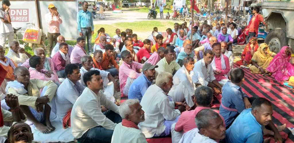 नौ सूत्री मांगो को लेकर सीपीआई कार्यकर्ताओं ने बछवाड़ा प्रखंड कार्यालय पर किया धरना प्रदर्शन 3