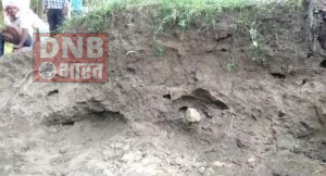 बेगूसराय में लोगों की तत्परता से बड़ा हादसा टला, 3 बच्चे सहित 15 लोग मिट्टी धसना की चपेट में आए 2