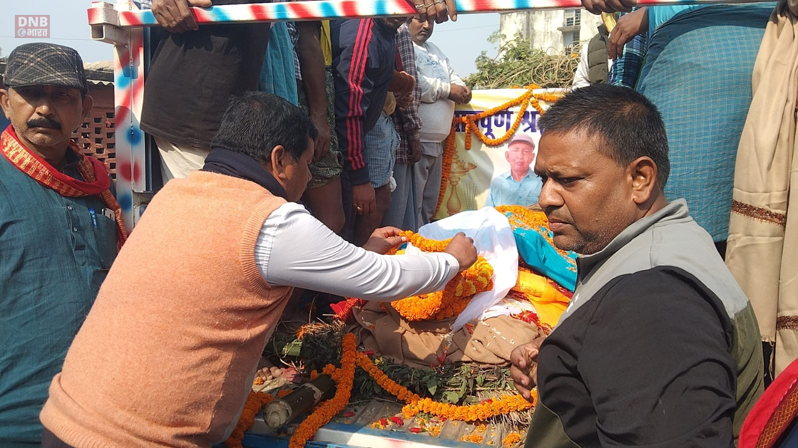 बेगूसराय के शिक्षाविद, वरिष्ठ पत्रकार देवभूषण ईश्वर के निधन से शोक की लहर 4