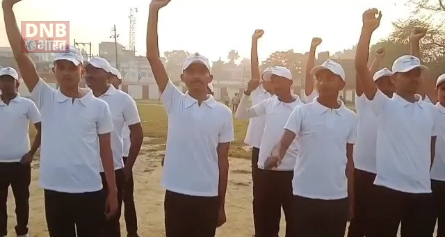 बेगूसराय में नशा मुक्ति को लेकर आयोजित हाॅफ मैराथन दौर में एक हजार से अधिक छात्र छात्राओं ने लिया भाग 4