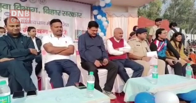 बेगूसराय में नशा मुक्ति को लेकर आयोजित हाॅफ मैराथन दौर में एक हजार से अधिक छात्र छात्राओं ने लिया भाग 5