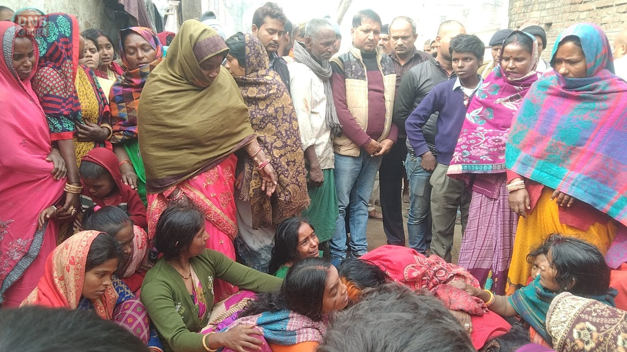 पूर्व उप प्रमुख का शव गांव पहूंचते ही पसरा मातमी सन्नाटा, नम आंखो से लोगों ने दी श्रद्धांजलि 5