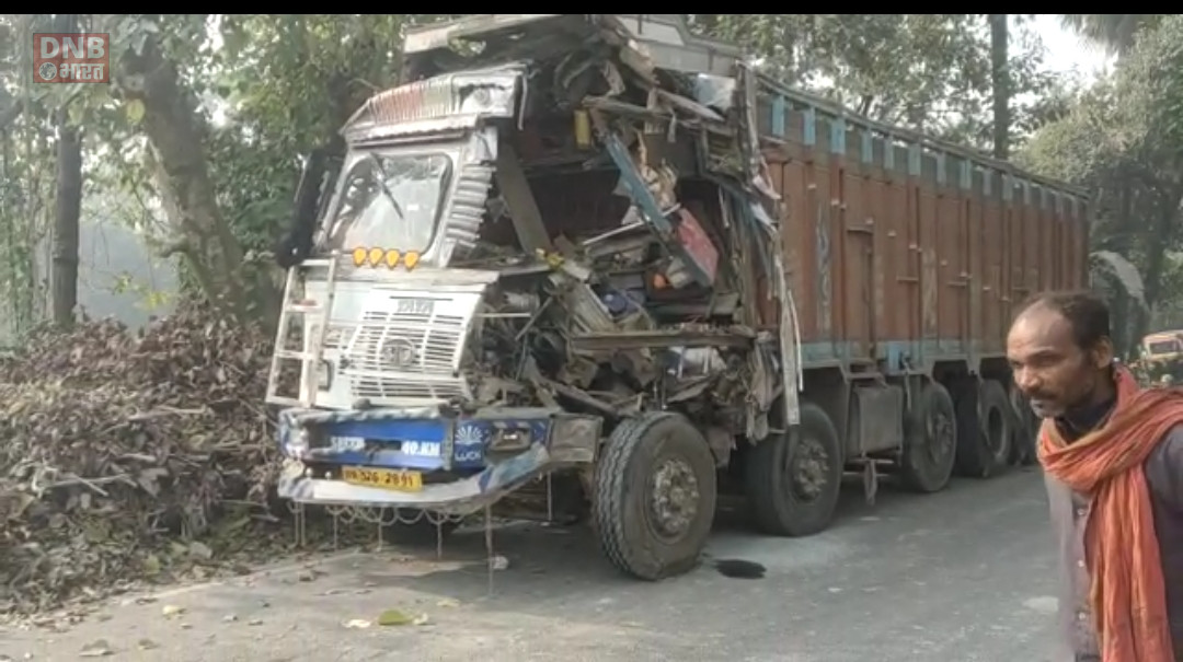 तेज रफ्तार ट्रक के ड्राइवर ने नशे की हालत में खरी ट्रक में जोरदार टक्कर 2