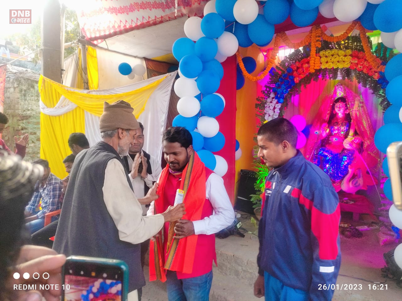 गढ़हरा किउल में धूम धाम से की गई मां शारदे की पूजा अर्चना 3