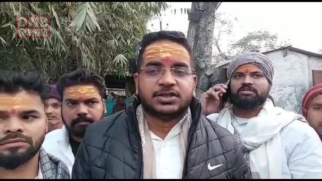20 दिन बाद भी दोनों नाबालिग छात्राओं का कोई सुराग नहीं, विभिन्न राजनीतिक दलों व आमलोगों में आक्रोश 4