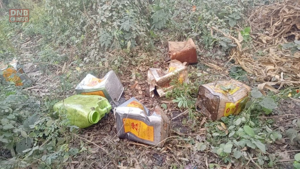 बेगूसराय उत्पाद विभाग की टीम ने बछवाड़ा में छापेमारी कर एक महिला समेत सात व्यक्ति को किया गिरफ्तार 3
