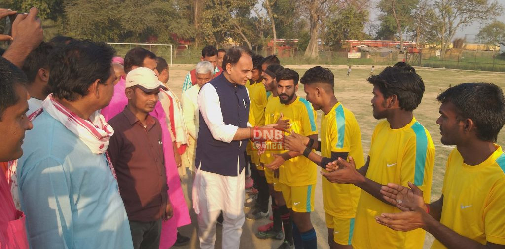 खिलाड़ी समाज व देश का नाम अंतरराष्ट्रीय स्तर पर रोशन करते हैं :- प्रो राकेश सिन्हा 2
