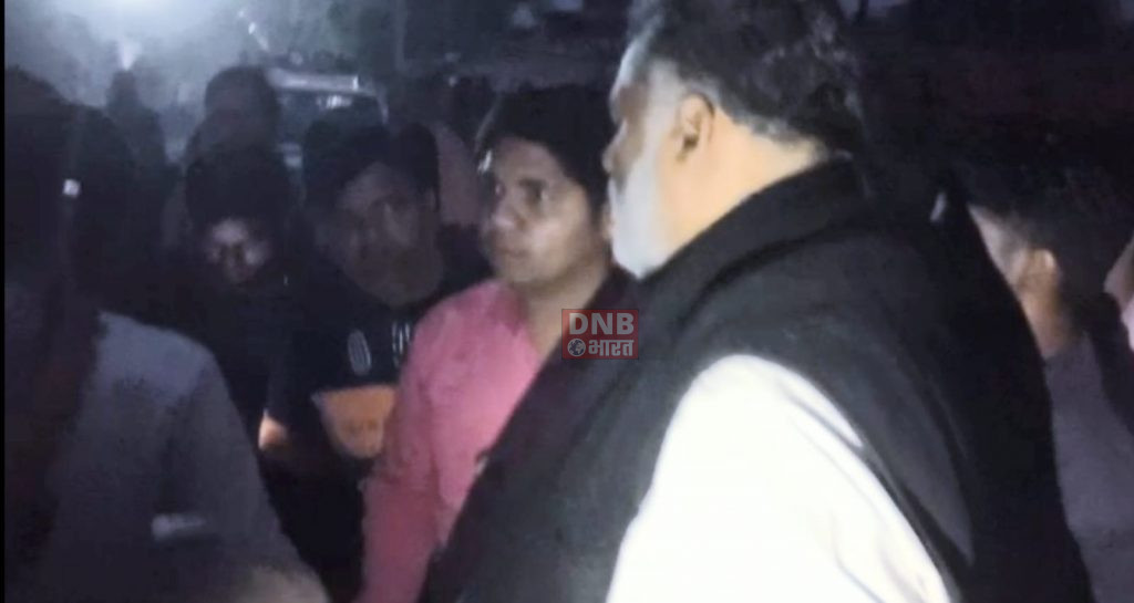 भगवानपुर थाना क्षेत्र के दहिया कमलापत में हुई गोली कांड के पीड़ित परिवार से मिलने पहुंचे पप्पू यादव 2