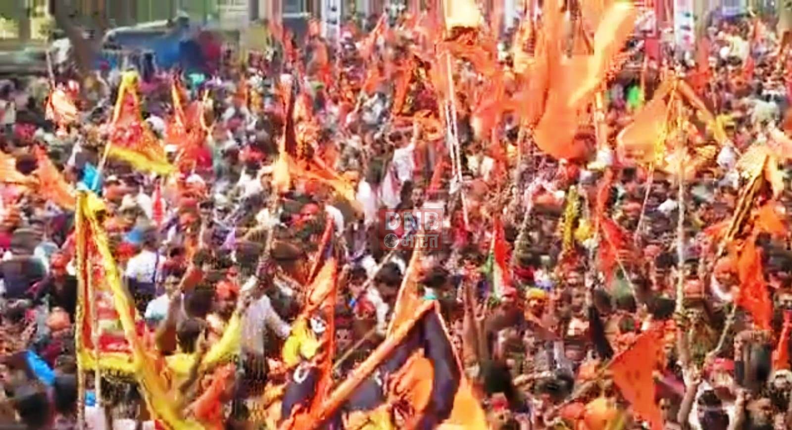 रामनवमी के मौके पर बिहार शरीफ में विश्व हिंदू परिषद व बजरंग दल के द्वारा निकली गयी विराट शोभा यात्रा,लाखो की संख्या में पहुंचे रामभक्त 5