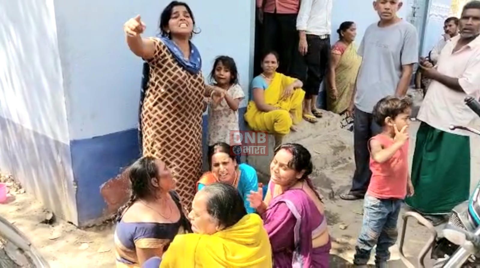 नालंदा में बदमाशों ने बिहार शरीफ सदर अस्पताल परिसर में युवक का गला दबाकर हत्या कर शव को फांसी के फंदे से लटकाया 3