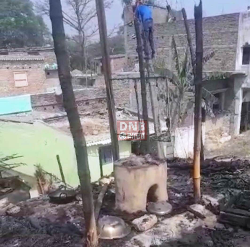समस्तीपुर में बिजली विभाग की लापरवाही से लगी आग,दो दूकान समेत दूकान में रखे लाखो रुपये की सामान जलकर राख 4