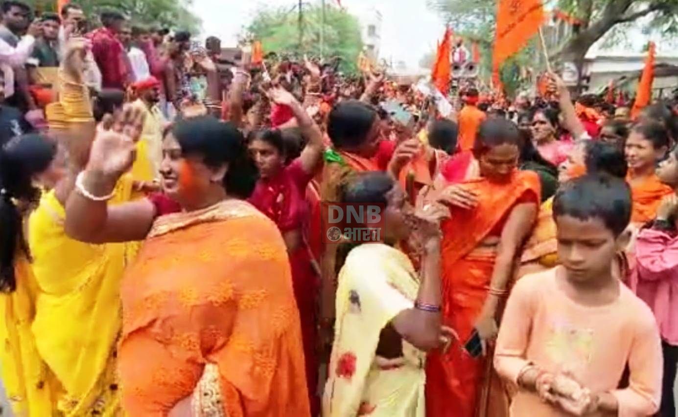 रामनवमी के मौके पर बिहार शरीफ में विश्व हिंदू परिषद व बजरंग दल के द्वारा निकली गयी विराट शोभा यात्रा,लाखो की संख्या में पहुंचे रामभक्त 3