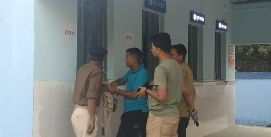 खगड़िया में फर्जी दरोगा गिरफ्तार, भेजे गए जेल 2
