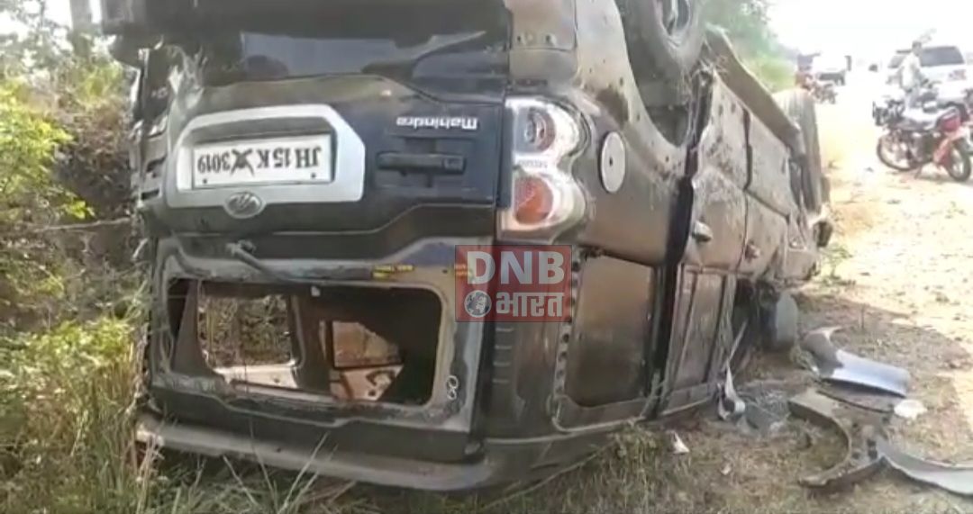 बेगूसराय में टायर फटने से स्कॉर्पियो गाड़ी पलटी, आठ लोग घायल 3