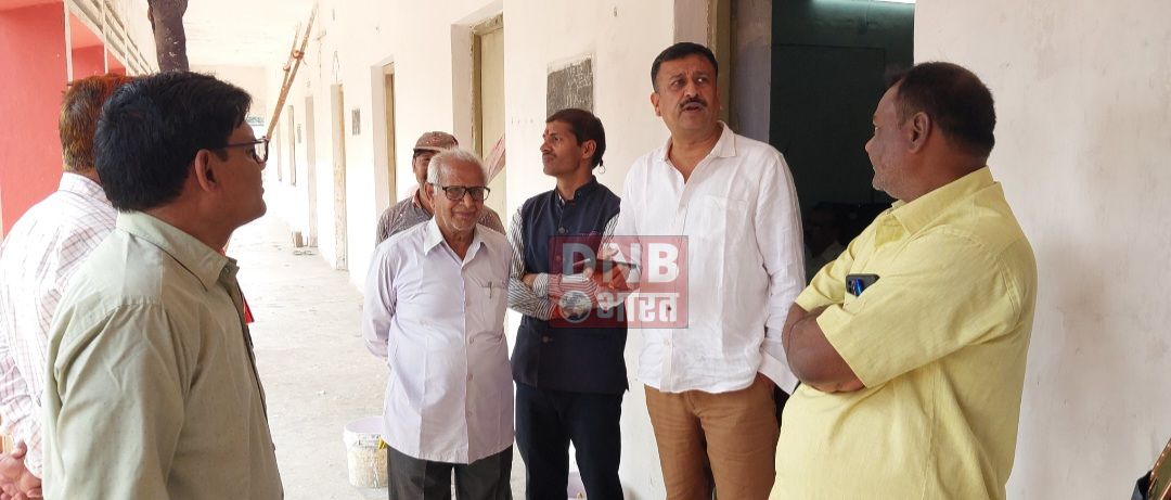 गढ़हरा इंटर कॉलेज में नामांकन की प्रक्रिया एवं सुचारू रूप से पठन पाठन का कार्य जल्द होगा शुरू 3