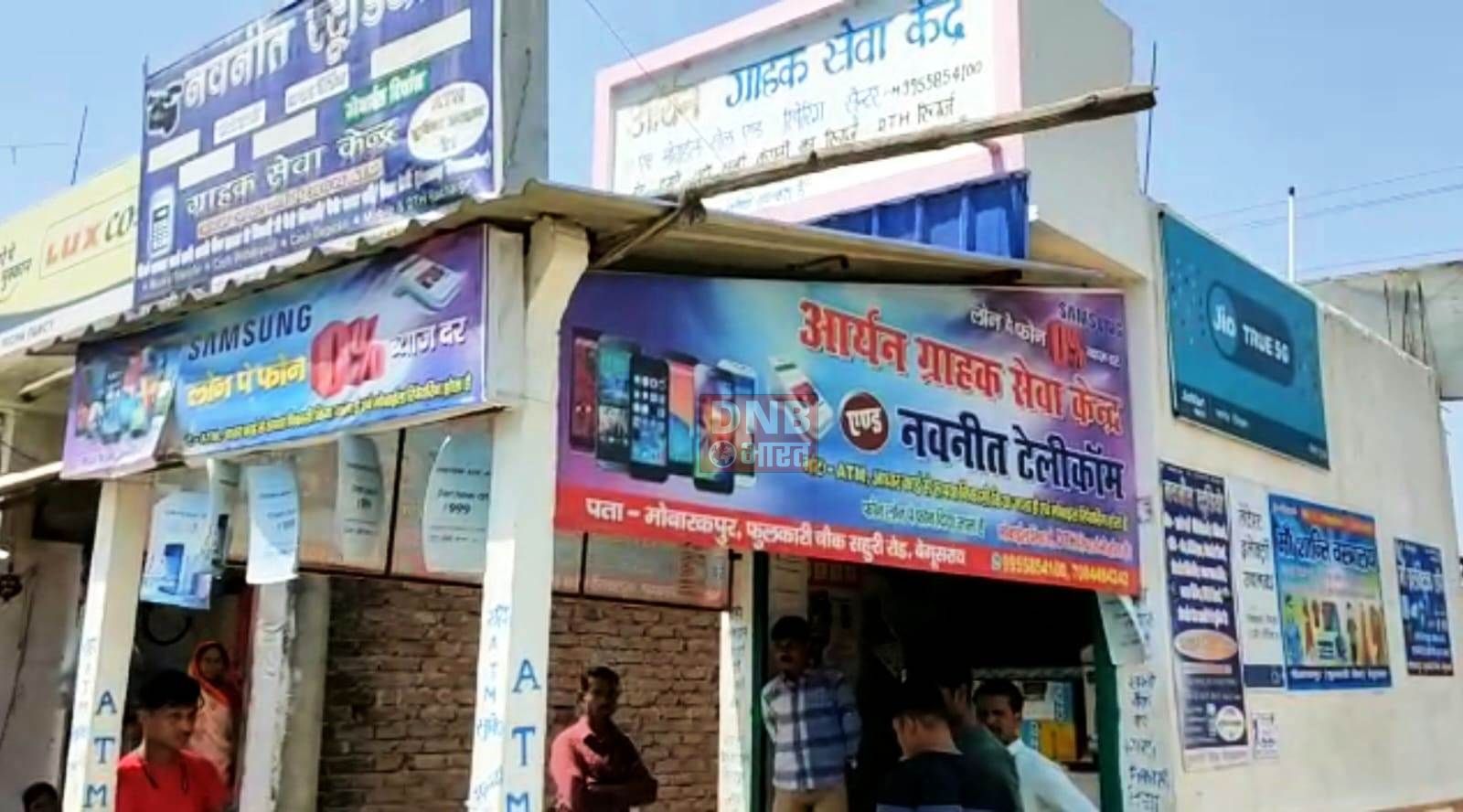 अज्ञात चोरों ने दो दुकानों का शटर तोड़कर लाखों रुपए की ज्वेलरी की चोरी कर हुआ फरार 2