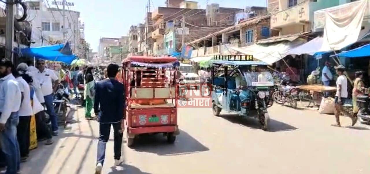 नालंदा के बिहारशरीफ में स्थिति सामान्य,दूकान खुलने से बाजारों में दिखने लगी रौनक 5