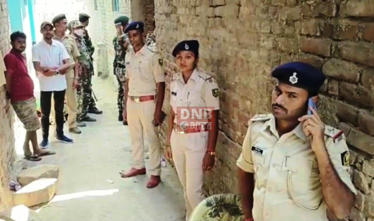 कुर्की करने पहुंची पुलिस तो बजरंग दल के संयोजक कुंदन कुमार ने किया सरेंडर 5