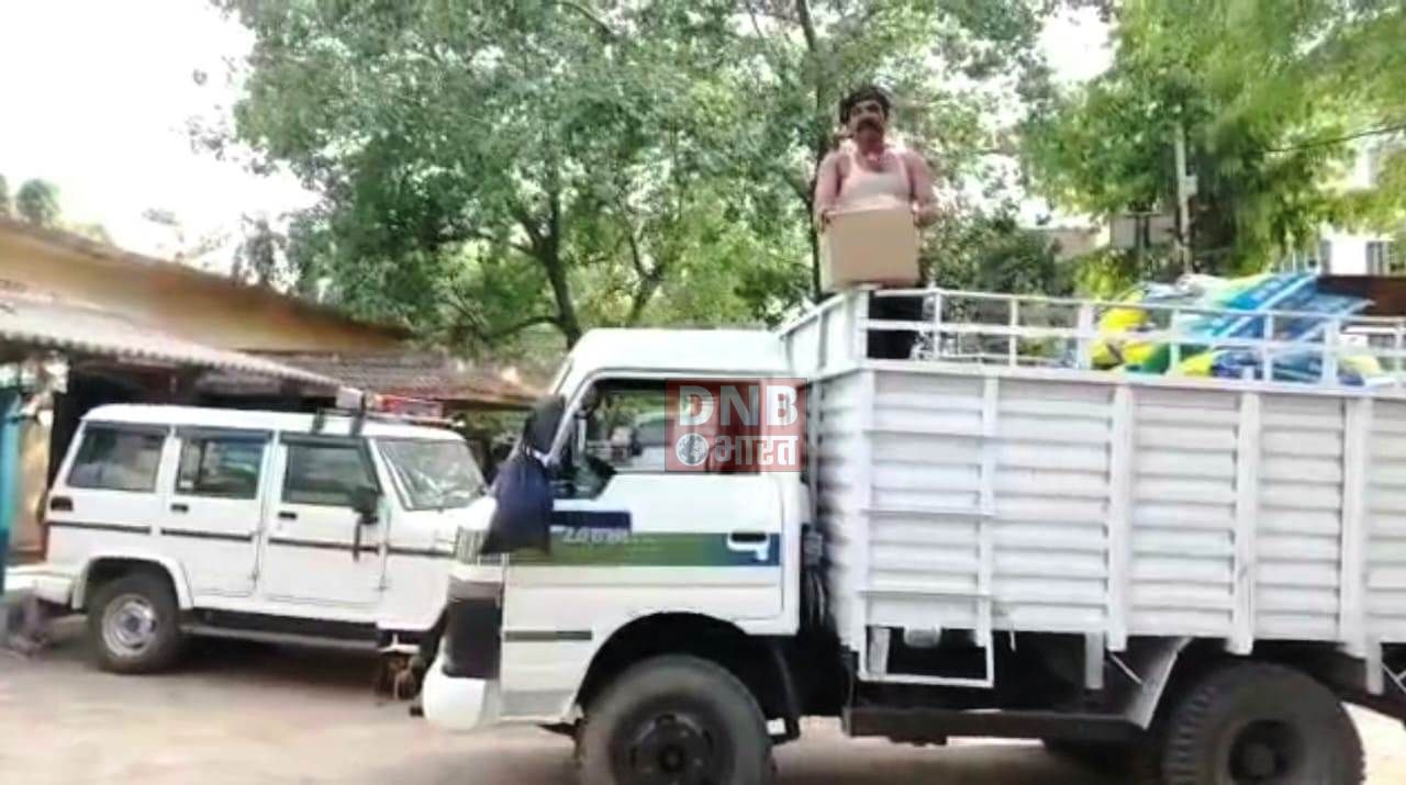 बेगूसराय में जैविक खाद की आड़ में छुपा कर लाई गयी भारी मात्रा में विदेशी शराब को पुलिस ने किया बरामद 2