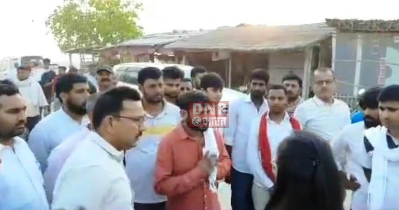 तेघरा थाना क्षेत्र के अयोध्या गंगा घाट पर तीन दिन पूर्व डूबे बच्चे का शव एसडीआरएफ की टीम ने रामदीरी गंगा घाट से किया बरामद 2