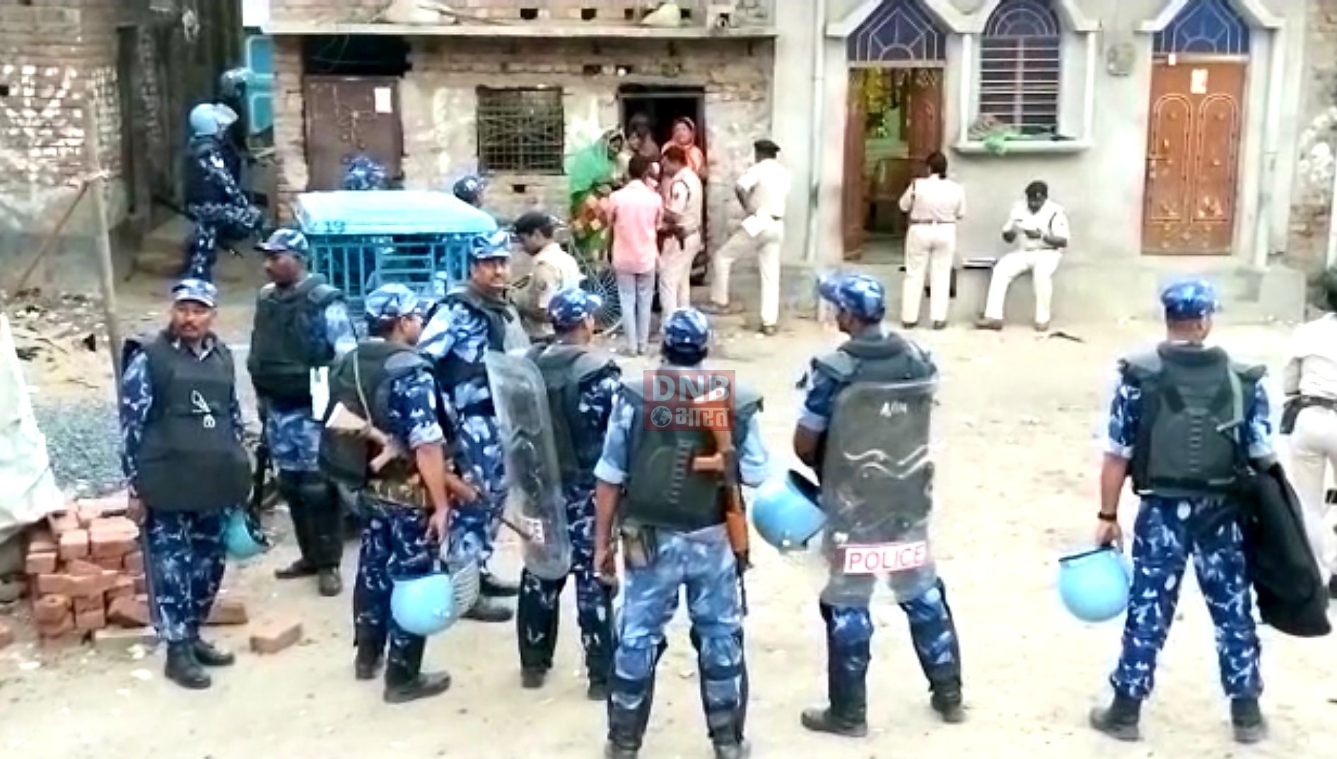 नालंदा हिंसा में अब तक 130 गिरफ्तार,15 एफआईआर, प्रशासन लगातार कर रही है छापेमारी,हालात सामान्य 3