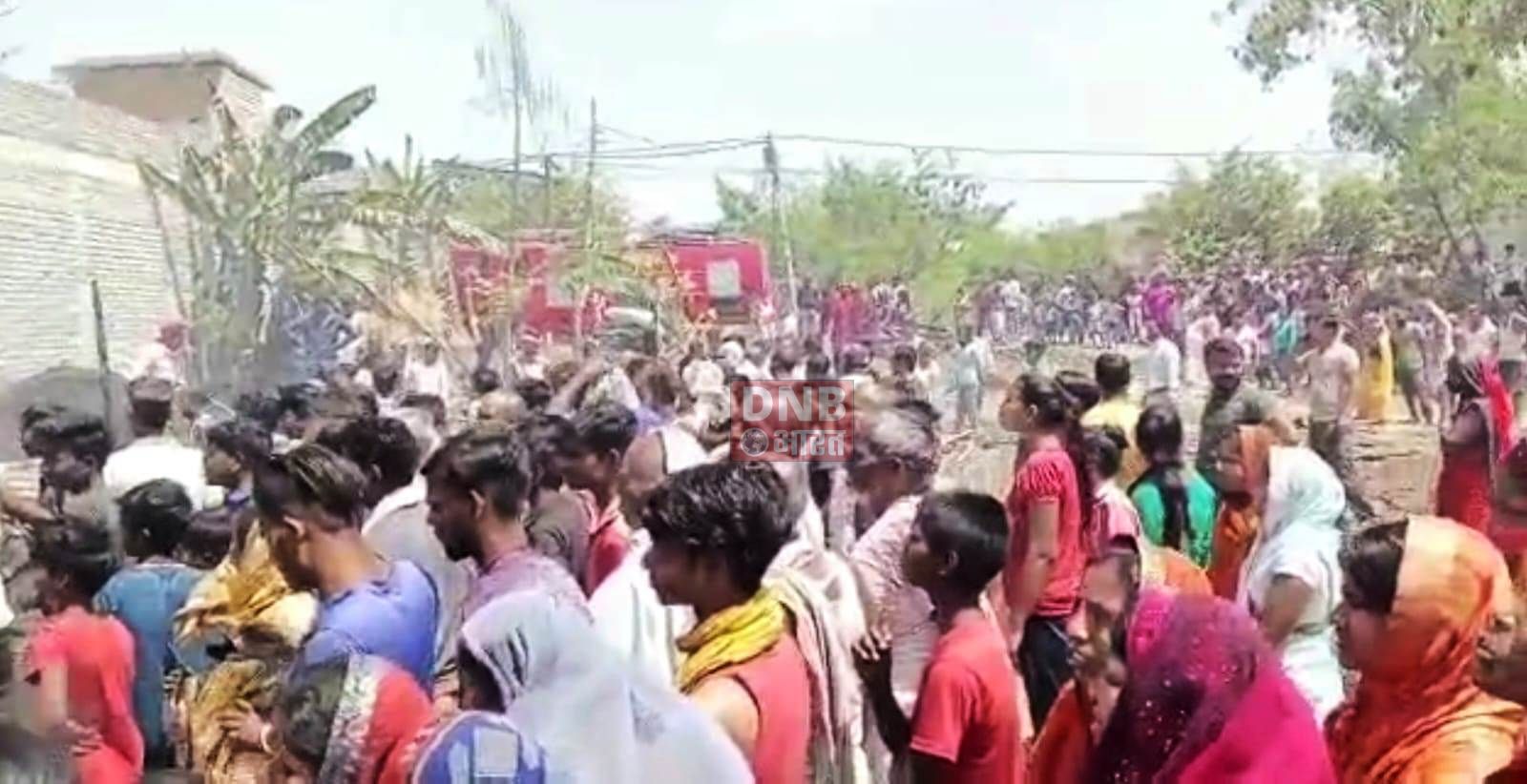 बेगूसराय में आग से हाहाकार-कही घर तो कही खेत में लगी फसल हुए ख़ाक,चार मवेशी की जिंदा जलकर हुई मौत 4
