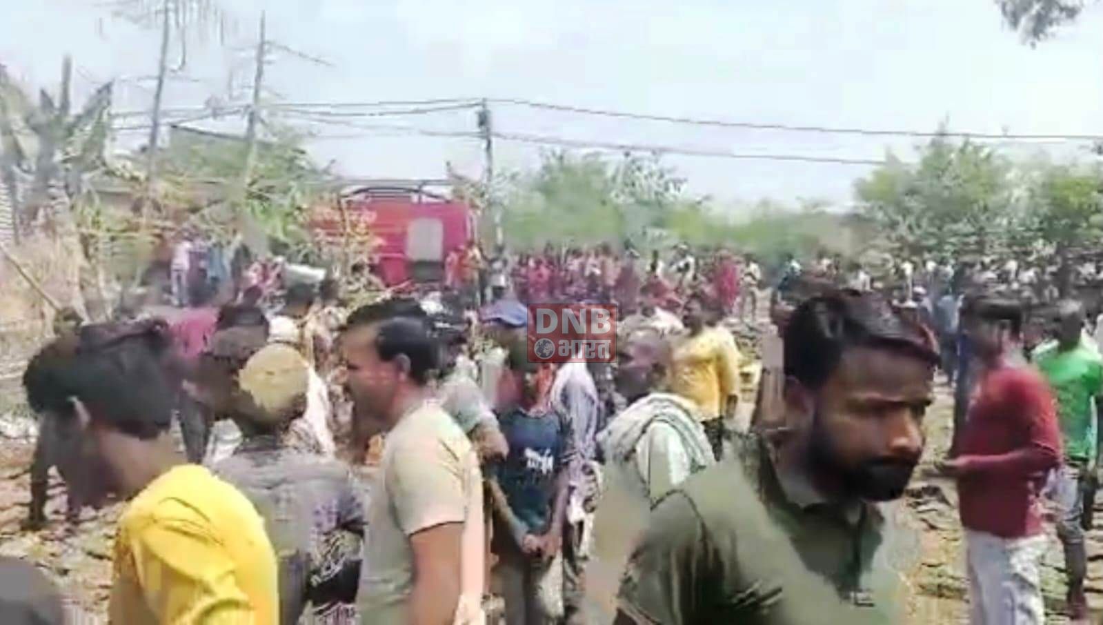 बेगूसराय में आग से हाहाकार-कही घर तो कही खेत में लगी फसल हुए ख़ाक,चार मवेशी की जिंदा जलकर हुई मौत 5