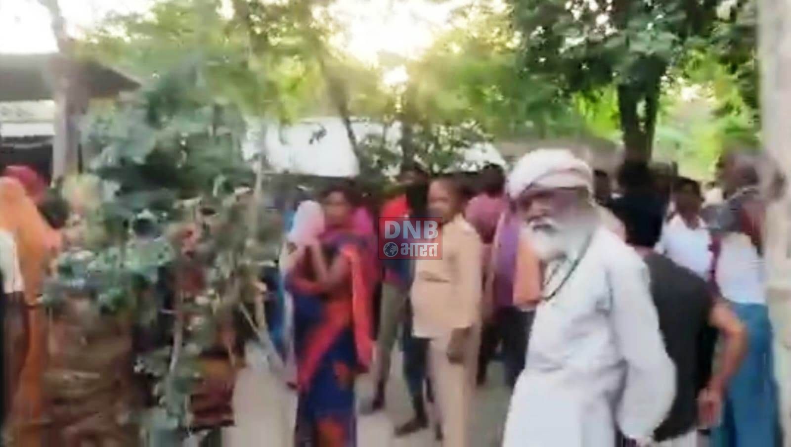 बेगूसराय में संदिग्ध अवस्था युवक शव बलान नदी किनारे बरामद, युवक के पिता ने ससुराल वालों पर लगाया हत्या कर शव फेंकने का आरोप 2