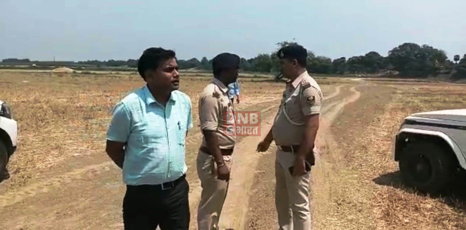 बछवाड़ा में अवैध मिट्टी खनन करते दो जेसीबी एवं छह ट्रेक्टर जब्प 3