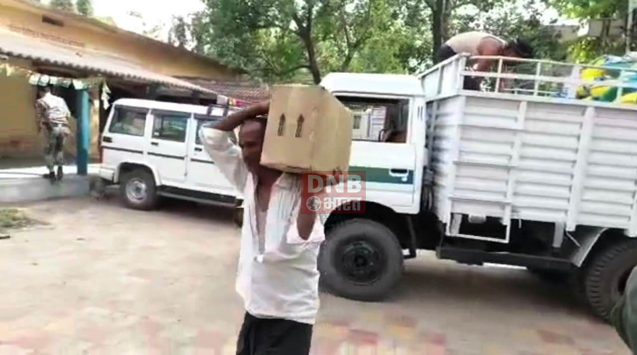 बेगूसराय में जैविक खाद की आड़ में छुपा कर लाई गयी भारी मात्रा में विदेशी शराब को पुलिस ने किया बरामद 4