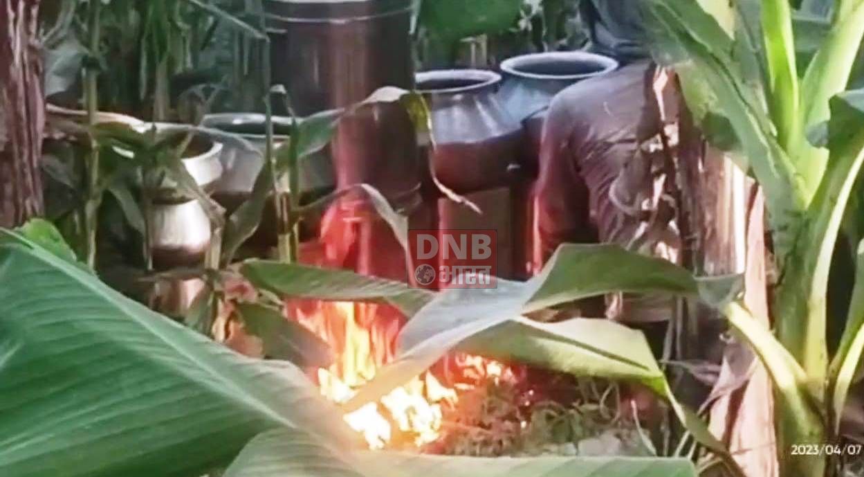 बेगूसराय में अवैध महुआ शराब निर्माण शराबबंदी की खोल रही है पोल...कब तक पीटेंगे ढोल 2