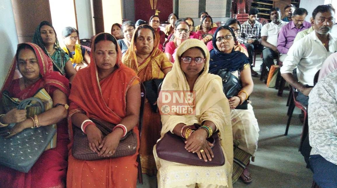 प्रधानाध्यापक की बैठक में बीईओ ने दिया छात्रों की इंट्री करने का निर्देश 2