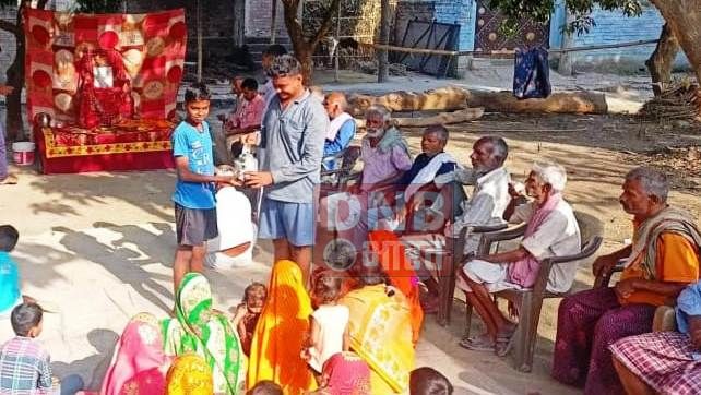 तेघड़ा में संविधान निर्माता डॉ0 भीमराव अंबेडकर की जयंती समारोह पूर्वक मनायी गयी 2