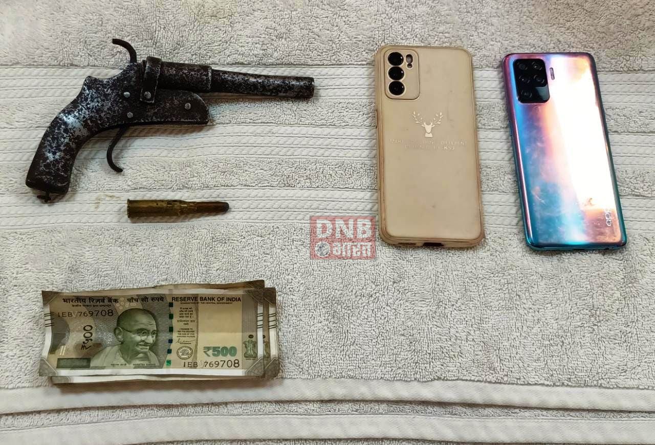 बेगूसराय लुटकांड में पुलिस को मिली बड़ी सफलता,चार घंटे में तीन अपराधी समेत लुट की बाईक व देशी कट्टा किया बरामद 2