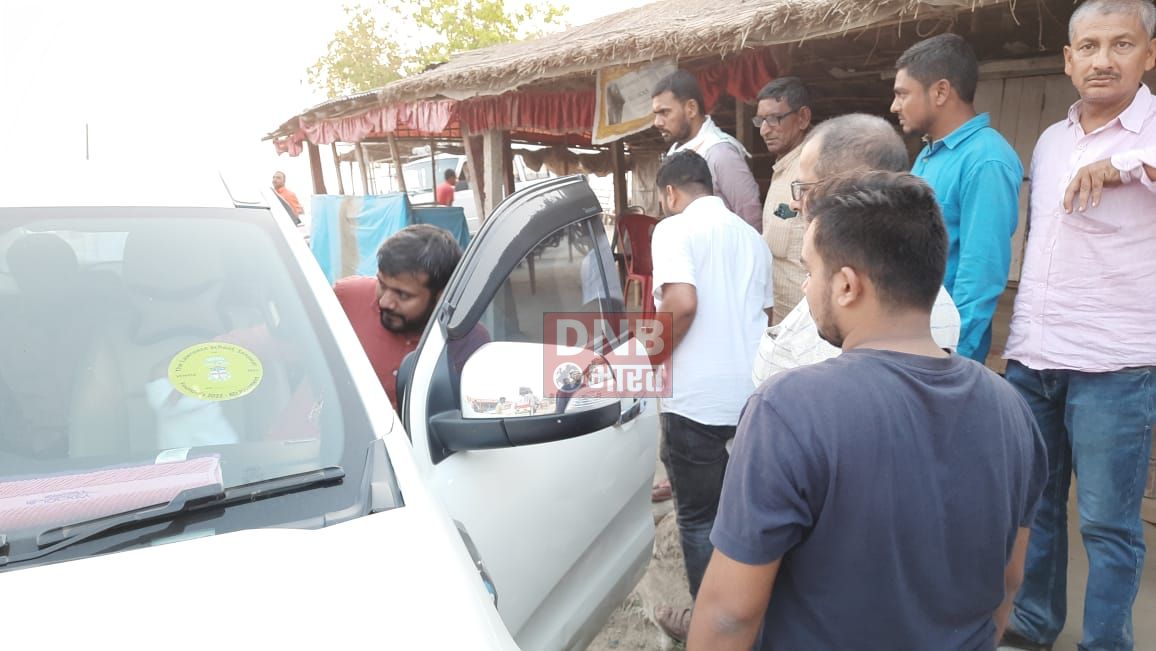 भतीजा के गंगा नदी में डूबने की सूचना मिलने पर कांगेस के राष्ट्रीय नेता डॉ कन्हैया कुमार पहुंचे बेगूसराय 3