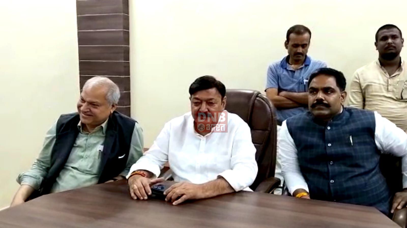 कांग्रेस पार्टी के पांच विधायक नालंदा पहुंचकर लिया स्थिति का जायजा,बिहार शरीफ में विराट शोभा यात्रा के दौरान हुए पथराव को लेकर भाजपा को ठहराया जिम्मेदार 2