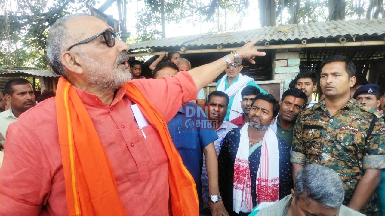 बेगूसराय में केन्द्रीय मंत्री गिरिराज सिंह ने नीतीश कुमार पर वोट के लिए तुष्टीकरण का लगाया आरोप 3