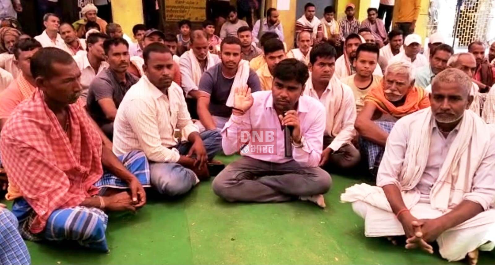 जनप्रतिनिधियों के आपसी तालमेल की कमी से पंचायत में विकास का काम बाधित जनप्रतिनिधियों ने दबंग मुखिया के खिलाफ खोला मोर्चा 3