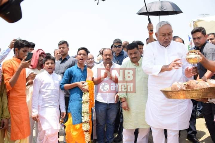सीएम नीतीश कुमार ने लगभग 115 करोड़ की लागत से हरिद्वार हरकी पौड़ी के तर्ज पर सीढ़ी एवं सौन्दर्यीकरण निर्माण कार्य का किया शिलान्यास 2