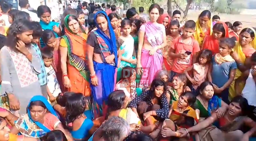 सड़क दुर्घटना में घायल छात्रा की इलाज के दौरान मौत, आक्रोशित ग्रामीणों ने किया पुलिस पर पथराव 2