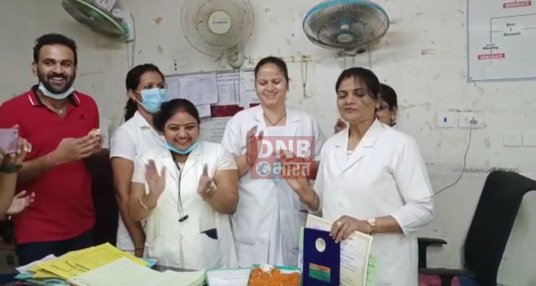 डिप्टी सीएम ने चयनित 212 नर्सिंग ट्यूटर में 10 को दिया पटना कार्यक्रम में प्रमाण पत्र 4