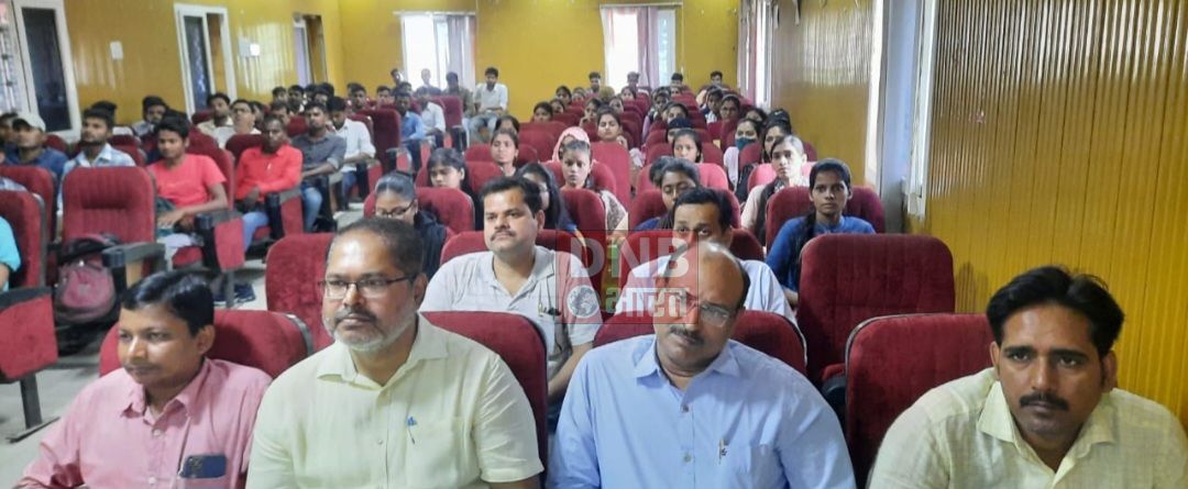 प्राक परीक्षा प्रशिक्षण केंद्र द्वारा प्रेरण सत्र का किया गया आयोजन 4