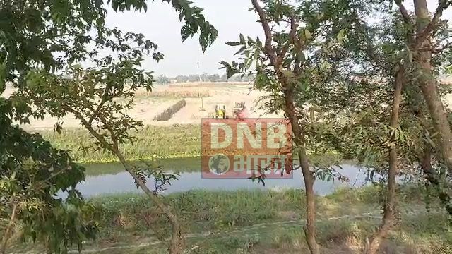 भू माफियाओं द्वारा लगातार अवैध खनन जारी, किसान परेशान.. प्रशासन मौन 4