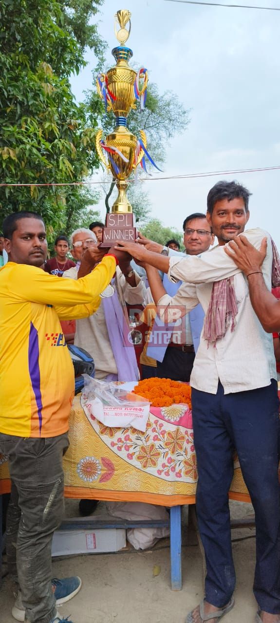 क्रिकेट अनिश्चितता का खेल है पर खिलाड़ियों का होंसला इसे अपने पाले में कर लेती है - डॉ रजनीश 2
