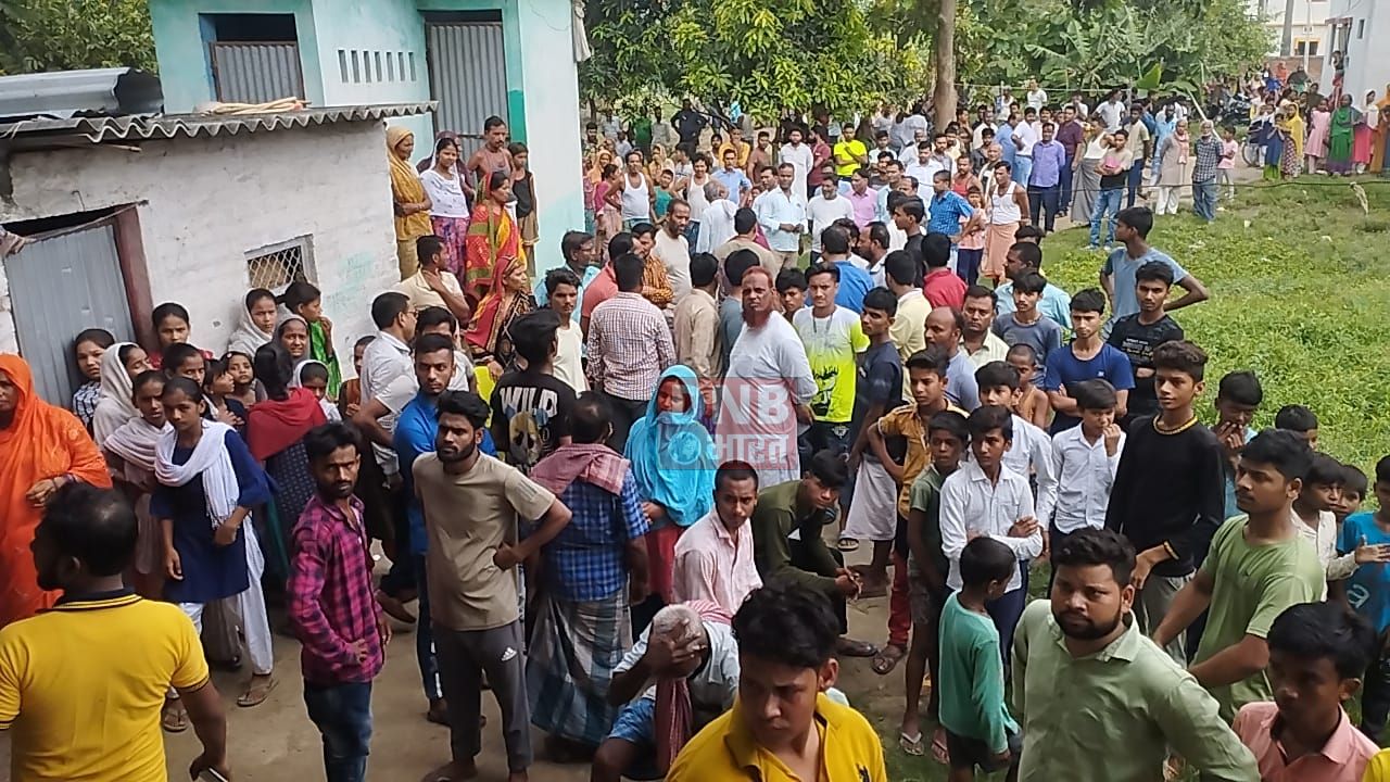 मंसूरचक में शिक्षक इम्तियाज आलम के संदिग्ध मौत से पूरे क्षेत्र में शोक की लहर 2