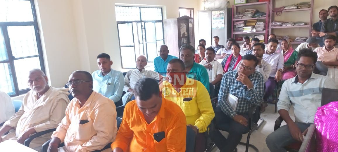 बछवाड़ा प्रखंड के पंचायती राज पदाधिकारी के स्थानांतरण और नए पदाधिकारी के आगमन पर विदाई सह सम्मान समारोह का आयोजन 4