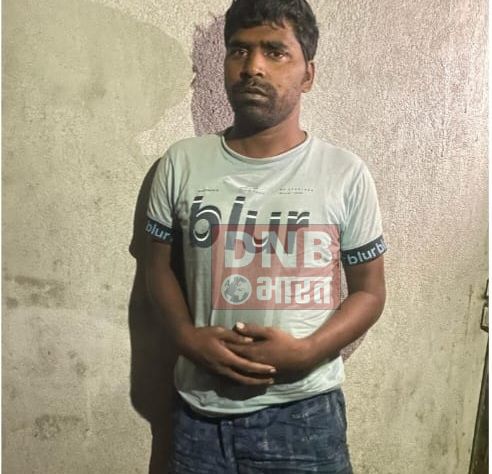 खगड़िया पुलिस ने कुख्यात 50 हजार इनामी अपराधी रणबीर यादव सहित तीन अपराधी को हथियार और चारपहिया वाहन के साथ किया गिरफ्तार 3