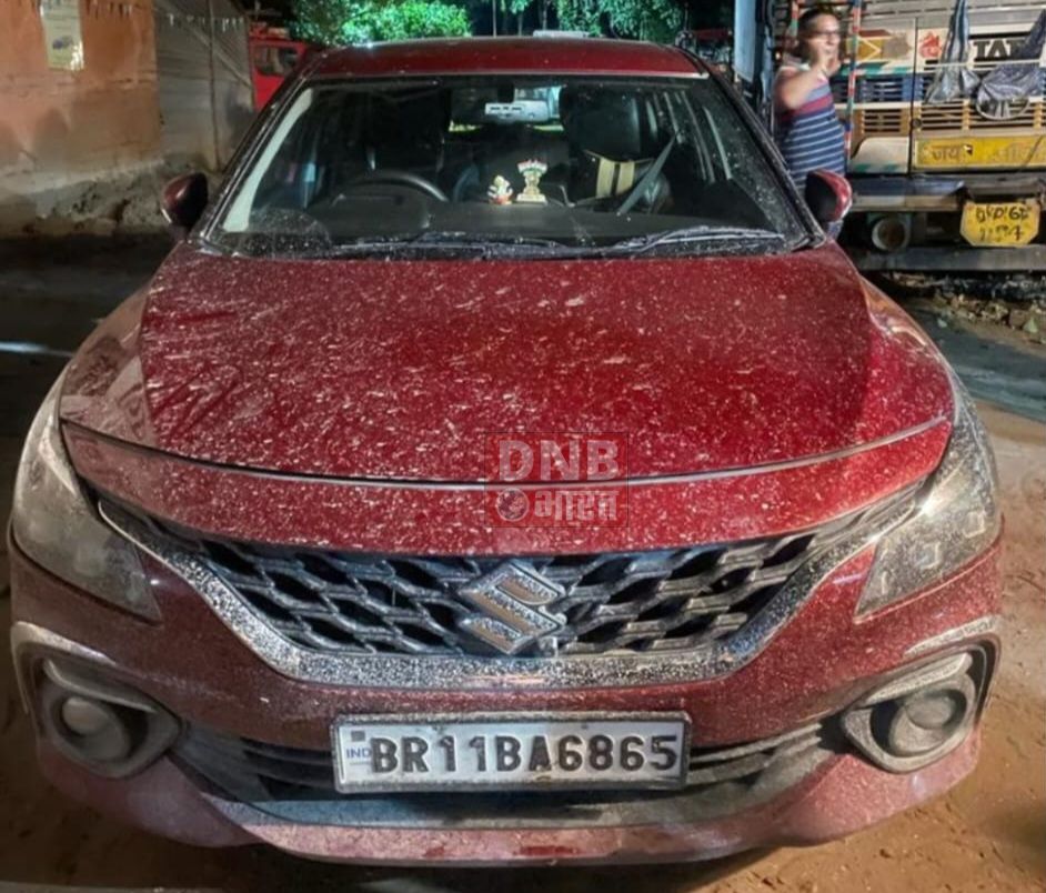 खगड़िया पुलिस ने कुख्यात 50 हजार इनामी अपराधी रणबीर यादव सहित तीन अपराधी को हथियार और चारपहिया वाहन के साथ किया गिरफ्तार 5