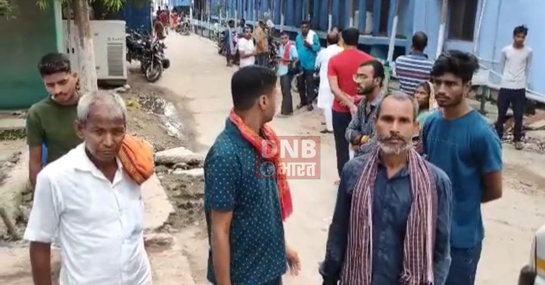 बेगूसराय में अज्ञात वाहन एवं ऑटो की टक्कर में एक शिक्षक की मौत एवं 04लोग घायल 2